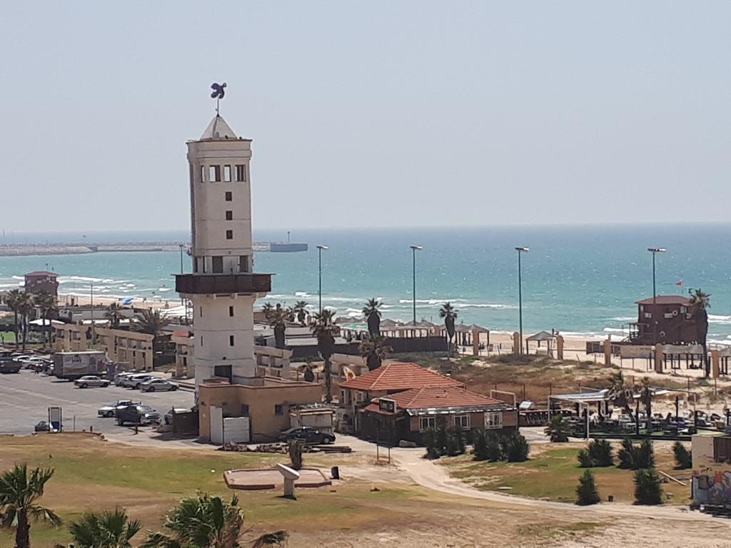 Shave Tsion Apartment In The Center Asjdod Buitenkant foto